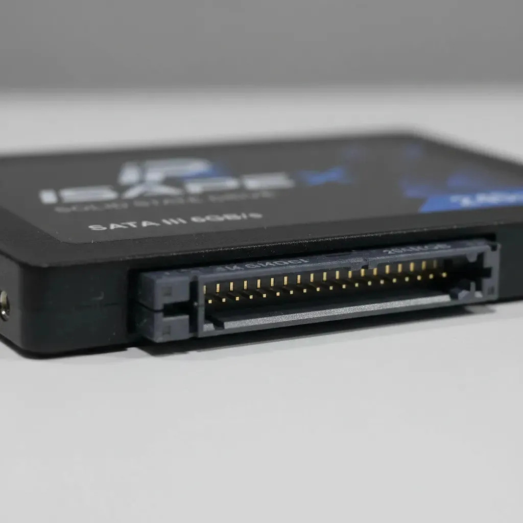 Hd Ssd Isapex 240gb 2,5 Sata3 6gb/s Para Computador Pcnot