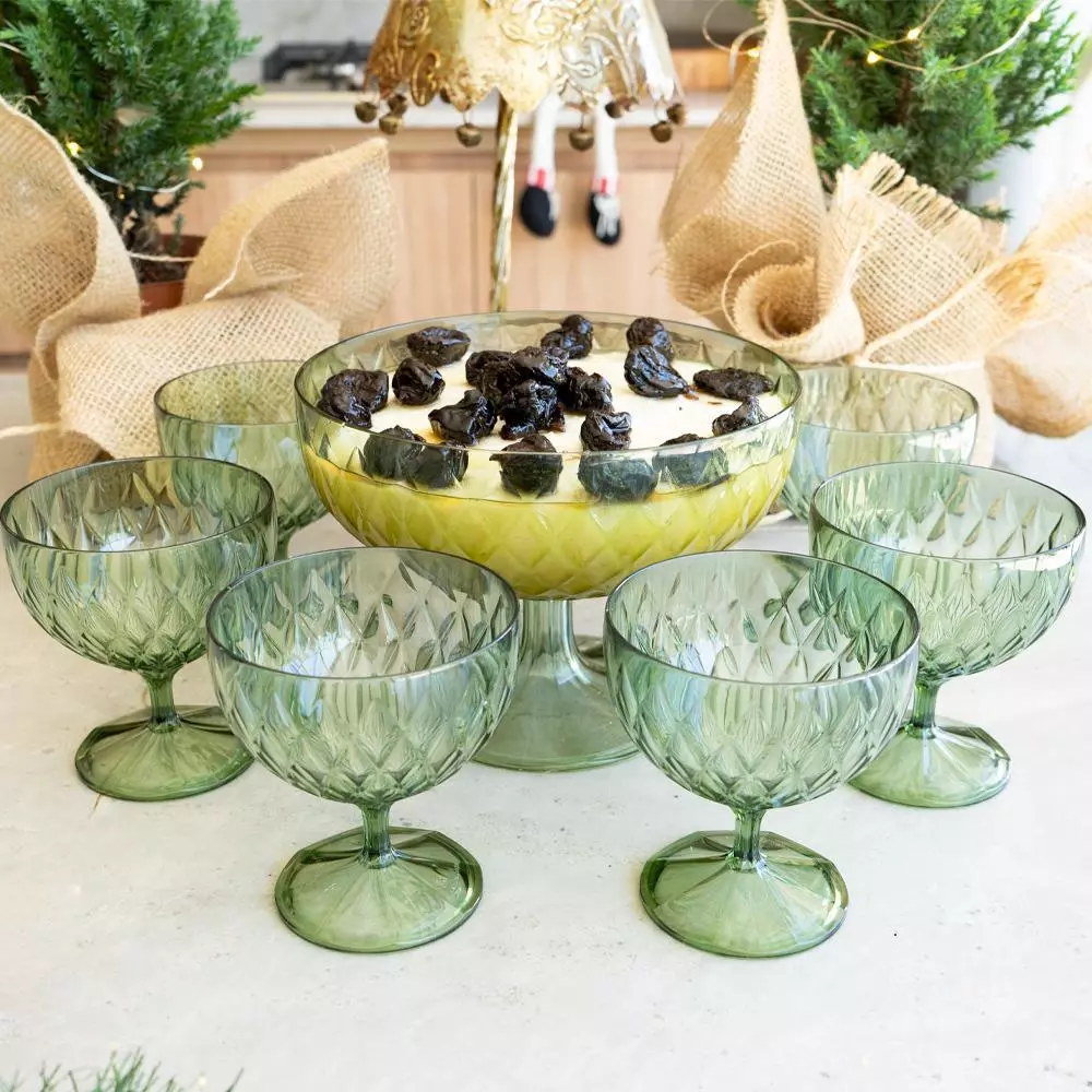 Kit Natal Sobremesa 1 Taça Grande 6 Taças Pequenas Glamour Verde 7 Peças Plasútil Kit Natal Sobremesa 1 Taça Grande 6 Taças Pequenas Glamour Verde 7 Peças Plasútil