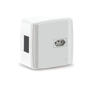 Tomada 20a 2p+t Com Disjuntor 25a Unipolar Sobrepor - Ilumi em Oferta na Shopee