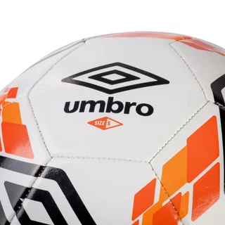 Bola de Campo Umbro Tracer