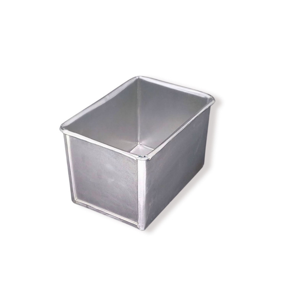 Forma de Pão De Forma Em Alumínio 15x10x10cm Sem Tampa Peque