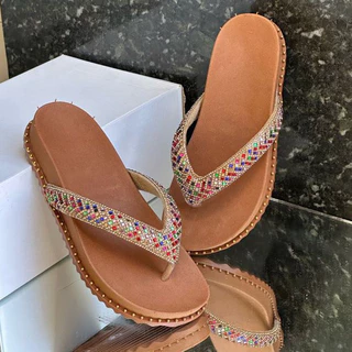 Sandália Feminina Papete Modelo Lizy Estilo Chinelo Com Stras Lançamento