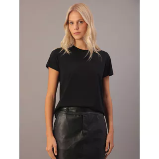 Camiseta Feminina Essentials Estampa na Barra Calvin Klein Jeans - Preto em Oferta na Shopee