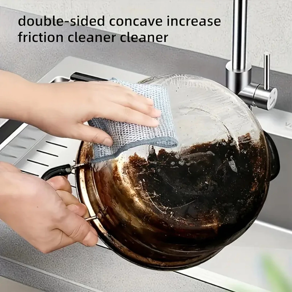 Leia mais sobre o artigo Adeus, Sujeira Difícil! Conheça o Pano de Limpeza de Aço Premium que vai Revolucionar sua Cozinha ✨