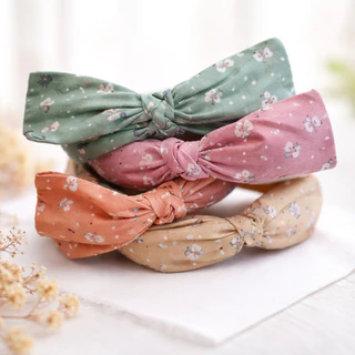 Kit 2 Tiaras Turbante Feminina com Laço Plástico Revestido em Tecido Leve, Elegante e Confortável