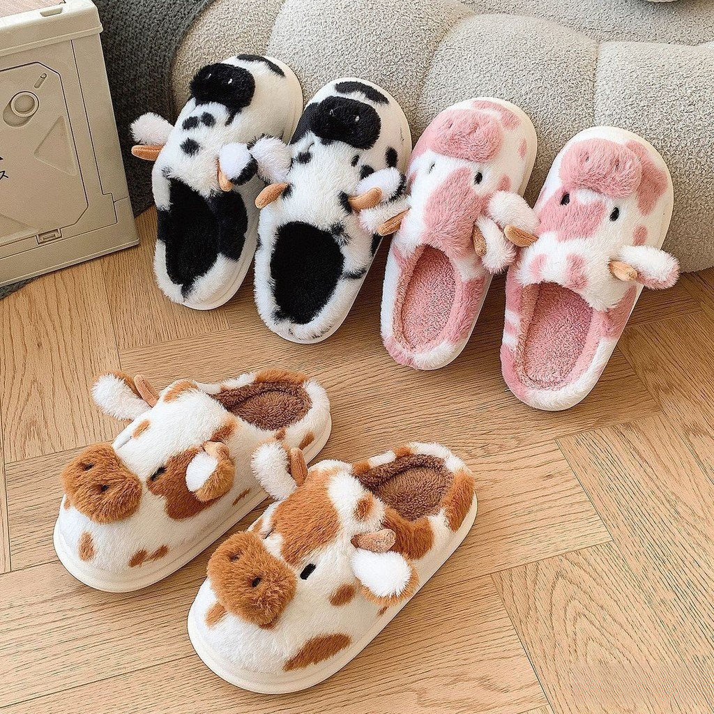 Pantufa de Pelúcia Feminina Vaquinha