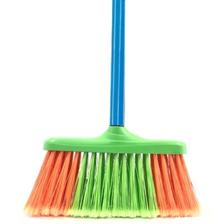 Vassoura doméstica com cabo 1,20M - 0.4501 Compel em Oferta na Shopee