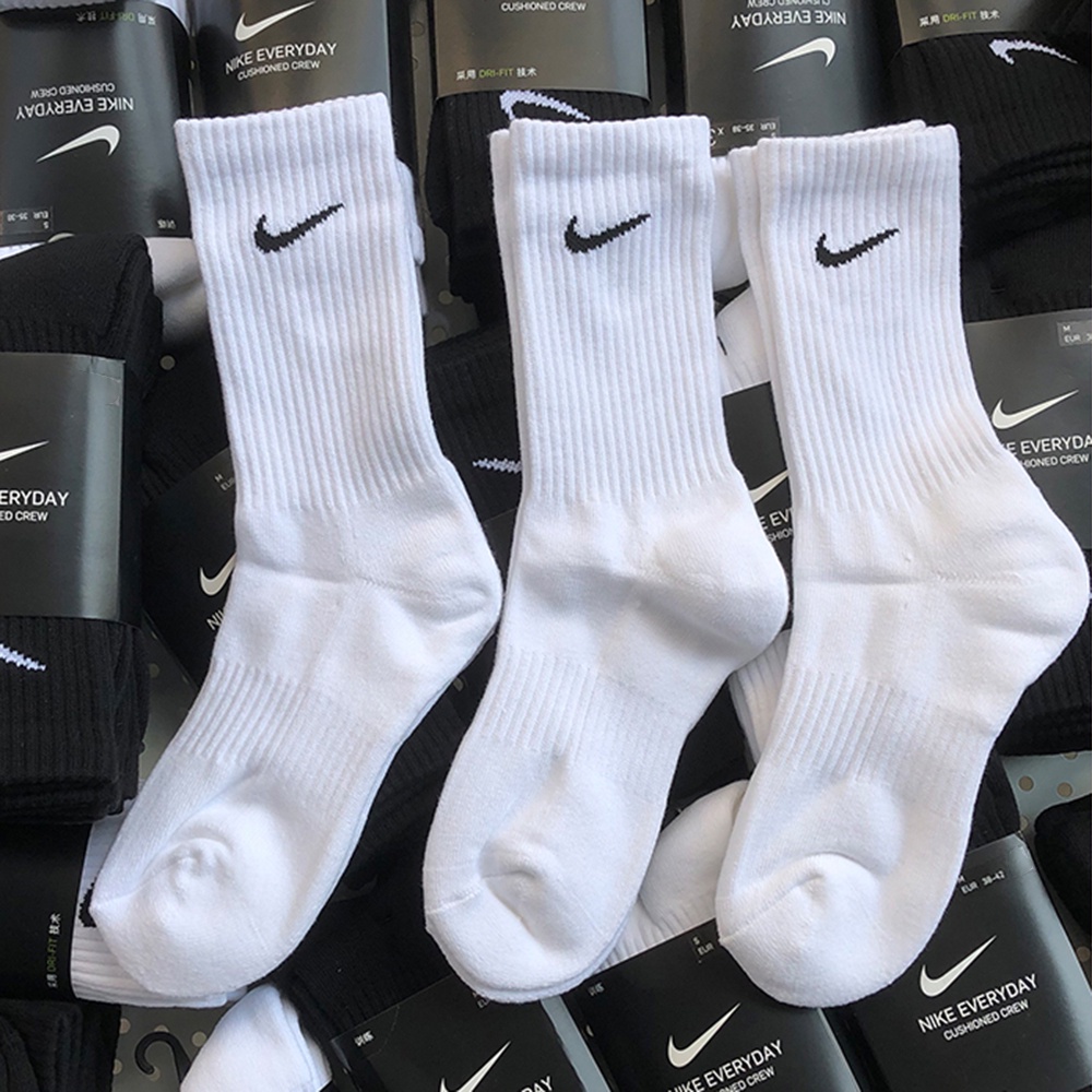 socks Meias Nike De Verão De Seção Fina Preta E Branca Cinza Esportivas Masculinas Femininas Algodão De Tubo Médio Absorvente Desodorante SY76346