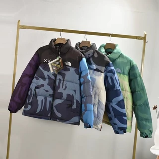 TNF XX Kaws What The North Face 1996 Retro Nuptse Down Cotton Coat Bordado À Prova D'água Para Homens Mulheres