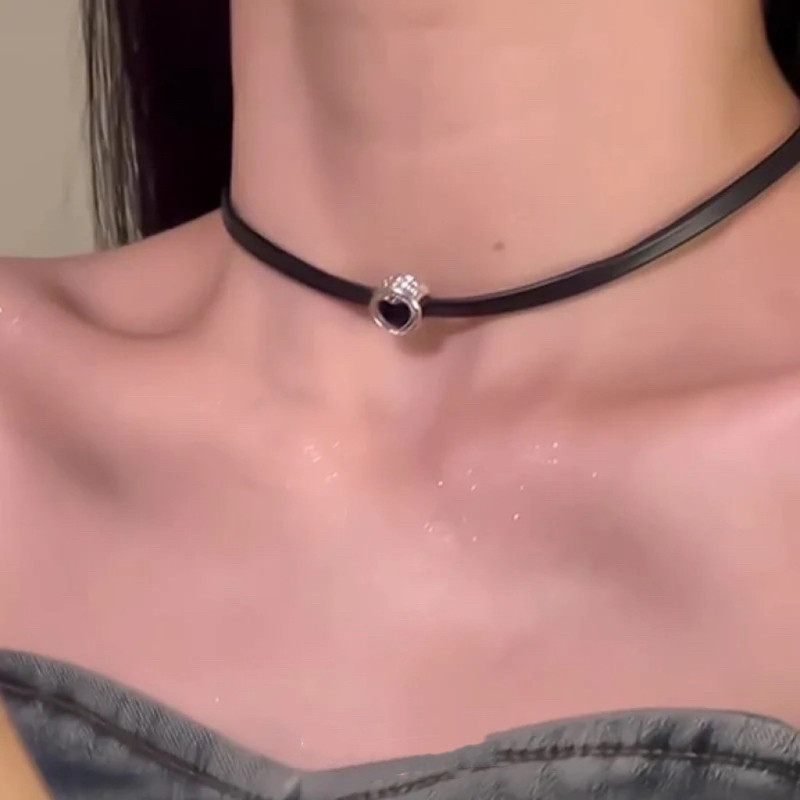 2 Pçs/set Tendência Gargantilha De Couro Preto Colares Coração Pingente ...