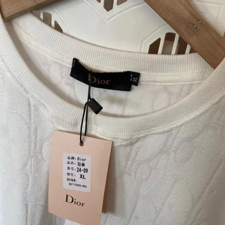 Dior Em Torno Do Pescoço CD Na Moda Marca Carta Jacquard Padrão Escuro Solto De Manga Curta Masculino E Feminino Toalha Camiseta Casal