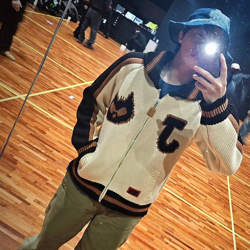 KPOP BTS J-HOPE Esperança No Estágio TOUR Merch Malha Cowichan