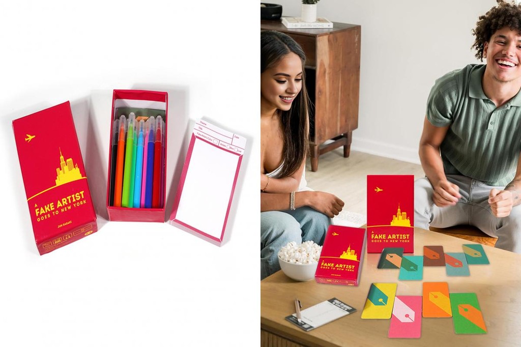 group-painting-activity-fake-artist-game-fun-christmas-party-for-5-10