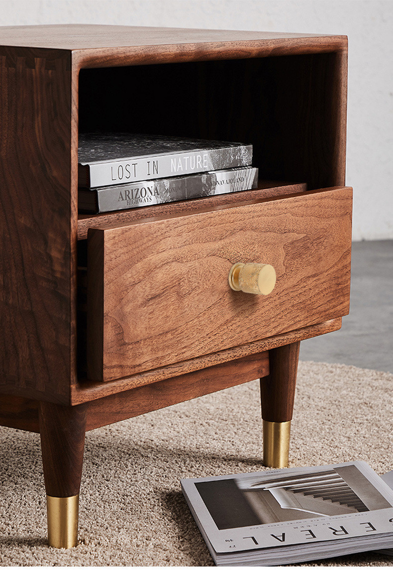 Vintage hallmark christmas ornament 1984