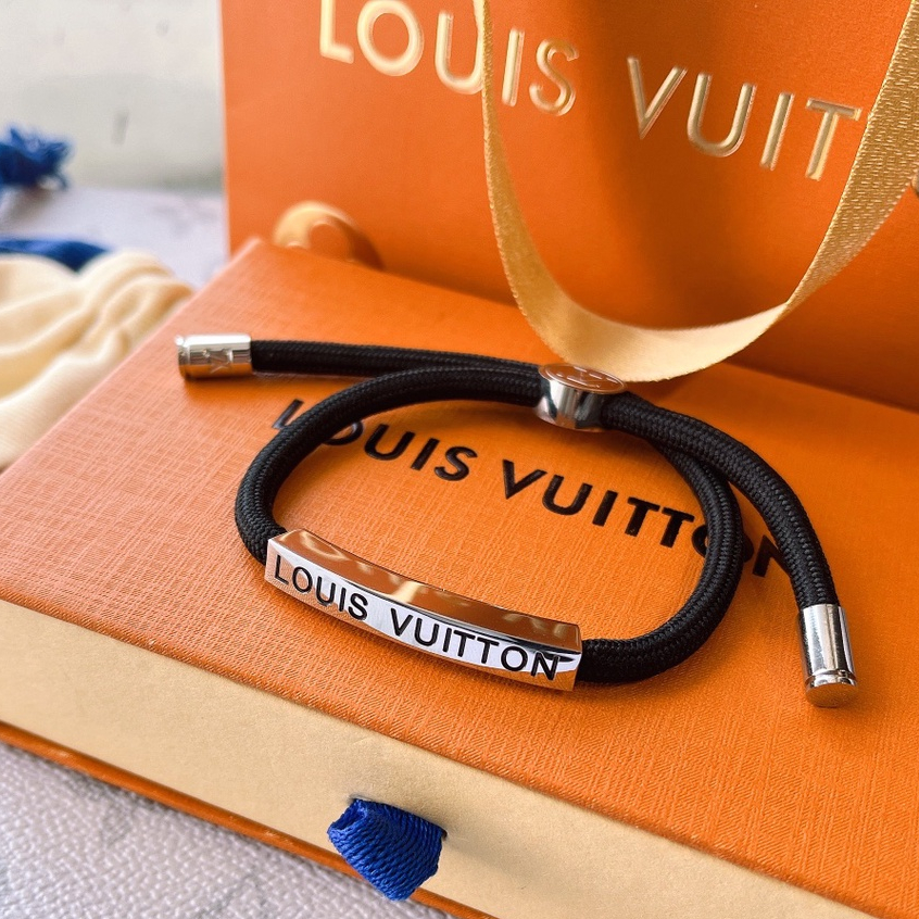 Louis Vuitton LV pulseira feminina e masculina couro casal acessórios joias  de moda S349 - Desconto no Preço