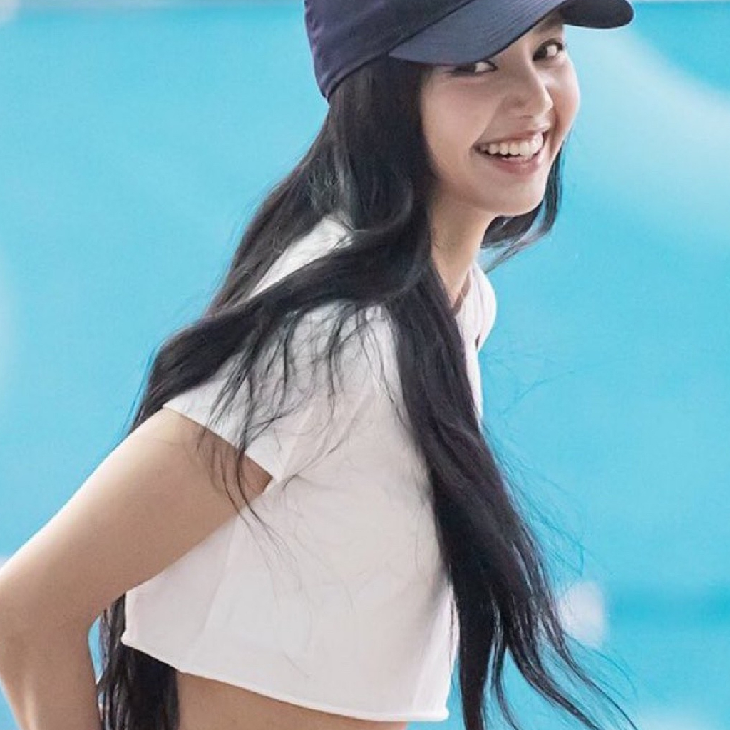 Blackpink Lisa pick/KOREA [COVERNAT] C Logotipo B.B Cap 100