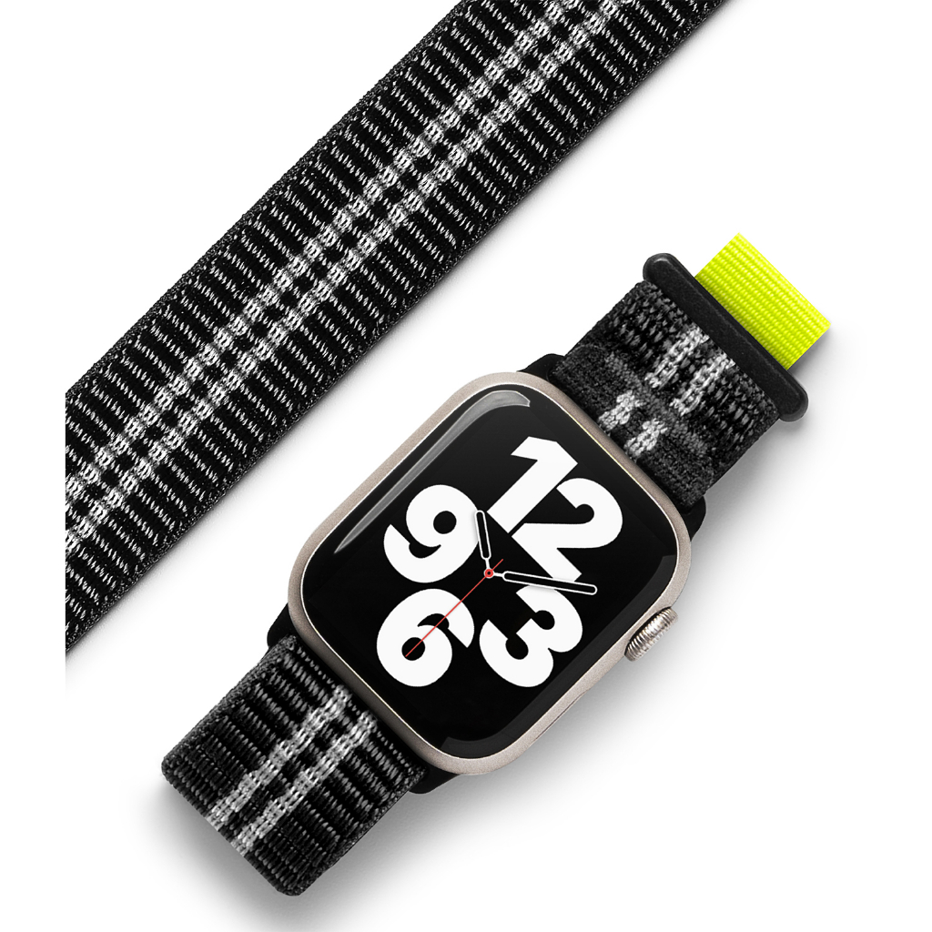 Apple watch series 4 nike sale black sport loop