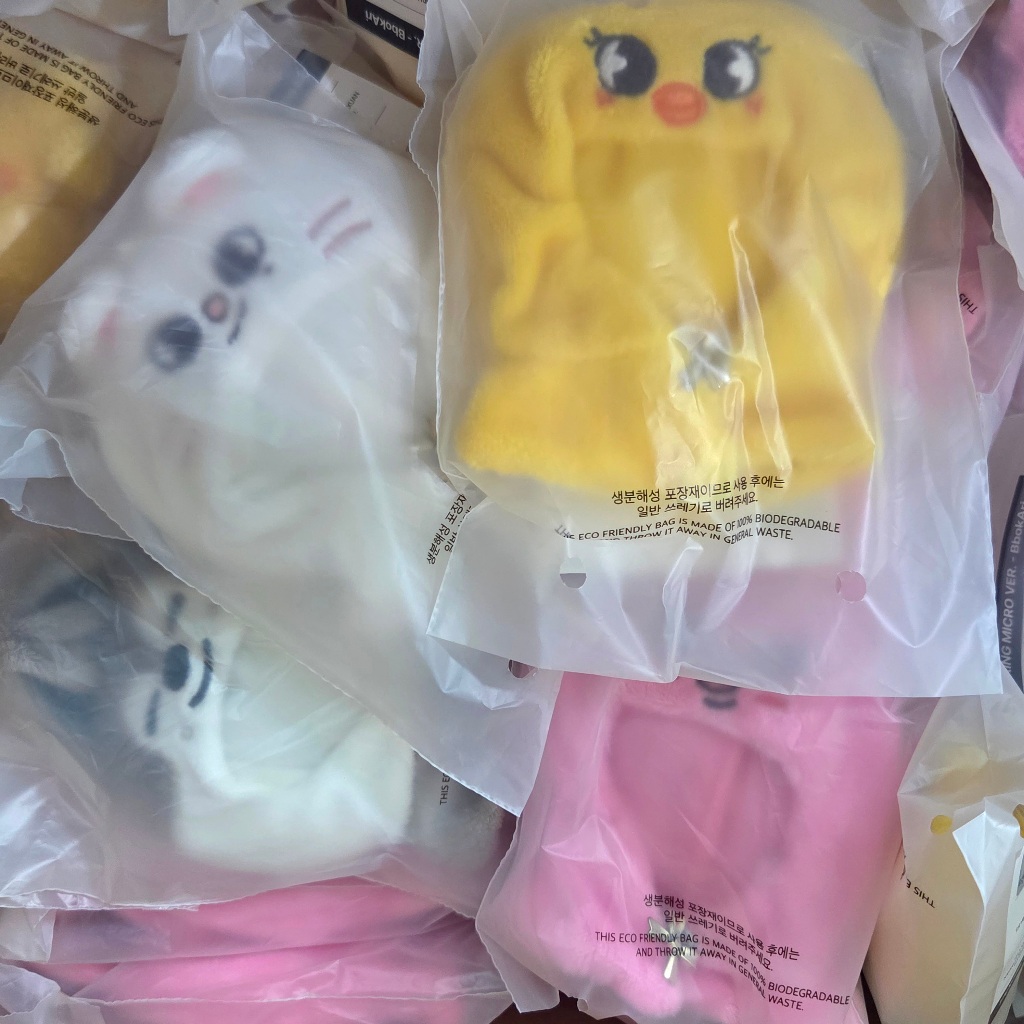 アイドル 5'clock SKZOO 10cm PLUSH OUTFIT Stray Kids SKZOO 10CM PLUSH OUTFIT - SKZ 5'CLOCK - JYP SHOP