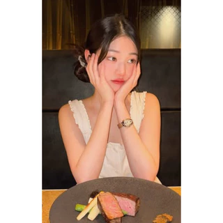 IVE Jang Wonyoung : Vestido Branco