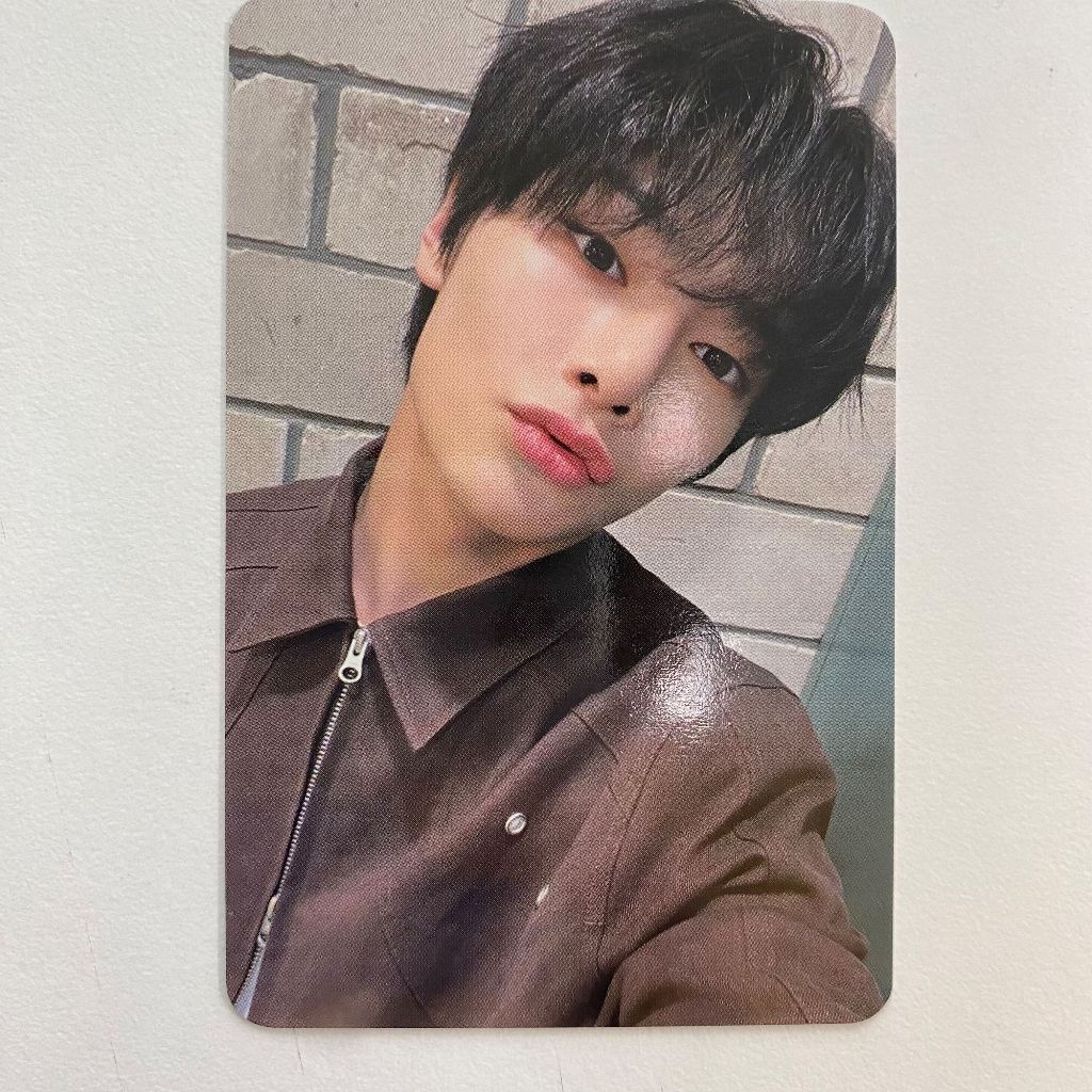 OFFICIAL] SKZ STRAY KIDS 8th Mini 樂-STAR ROCK-STAR KTOWN4U Pre
