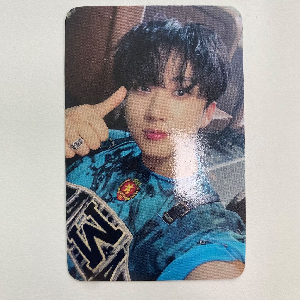 OFFICIAL] SKZ STRAY KIDS 8th Mini Album 樂-STAR ROCK-STAR ALADIN
