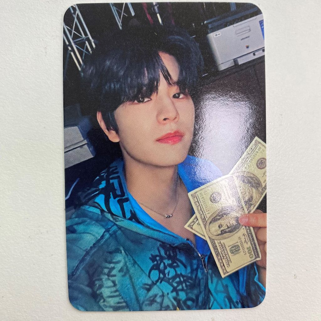 OFFICIAL] SKZ STRAY KIDS 8th Mini 樂-STAR ROCK-STAR MUSICKOREA Pre
