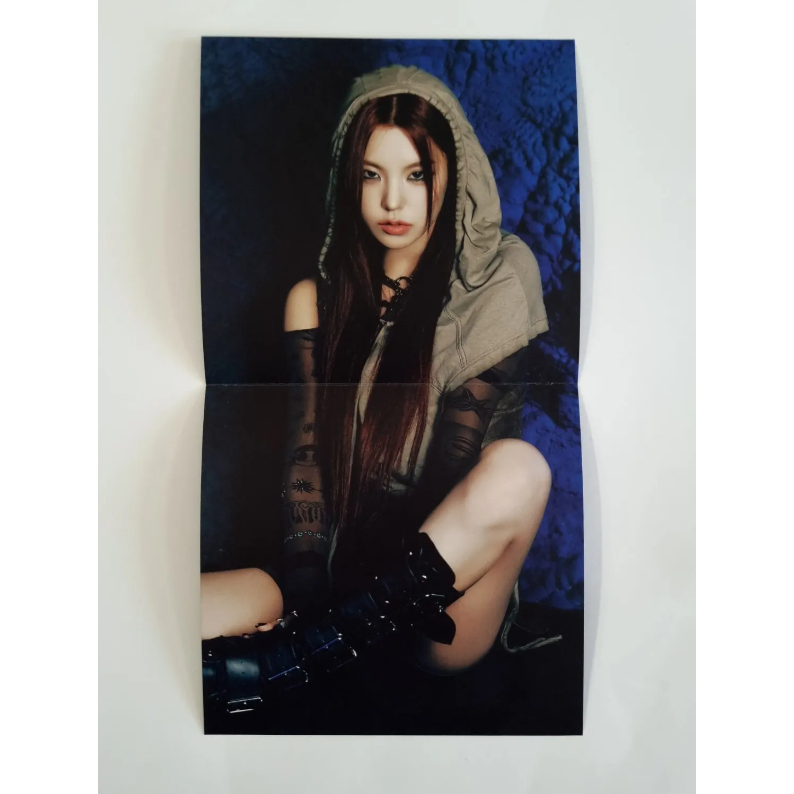 ITZY 2o Álbum BORN TO BE Official Fotocard-Yeji | Shopee Brasil