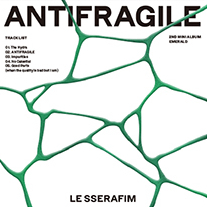 LE SSERAFIM SHOPEE 購入特典トレカ ANTIFRAGILE LE SSERAFIM - [ ANTIFRAGILE ] 2ND Mini Album (COMPACT VERSION