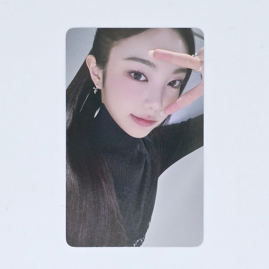 HEARTS2HEARTS H2H POB WEVERSE THE CHASE PHOTOCARD | Shopee Brasil
