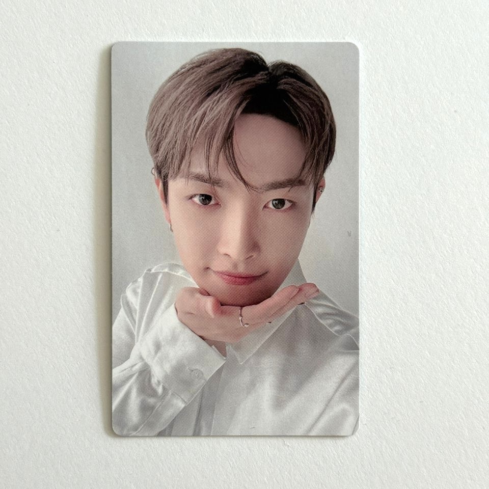 ATEEZ アチズ IN YOUR FANTASY VIP トレカ ATEEZ 2025 World Tour IN YOUR FANTASY Pacote Oficial De Cartões