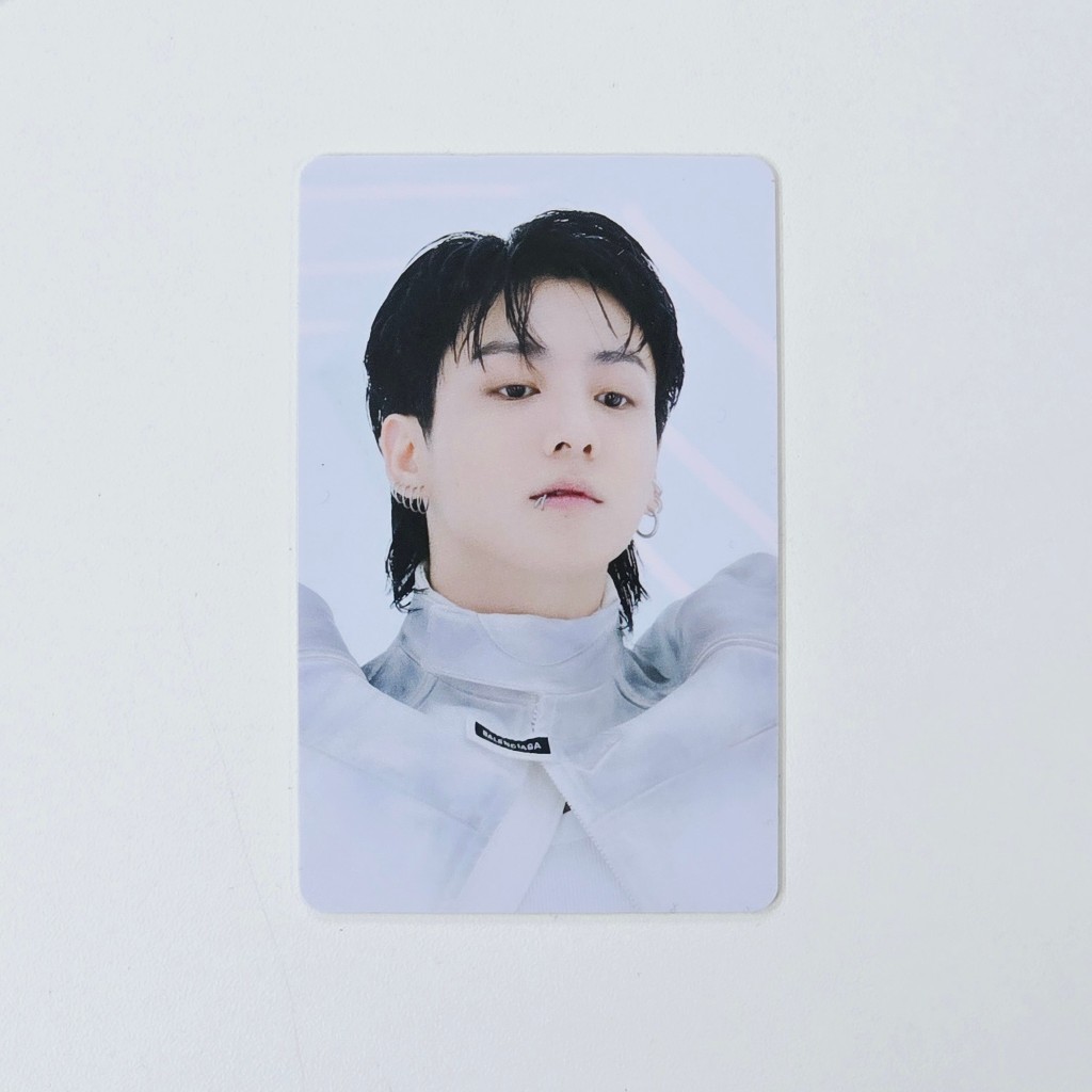 JUNGKOOK SPECIAL GIFT GOLDEN : THE MOMENTS PHOTO TICKET | Shopee