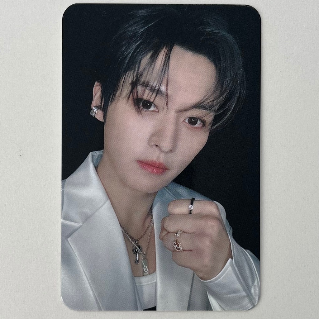 OFFICIAL] SKZ STRAY KIDS Mini Album ATE SOUNDWAVE POB PHOTOCARD