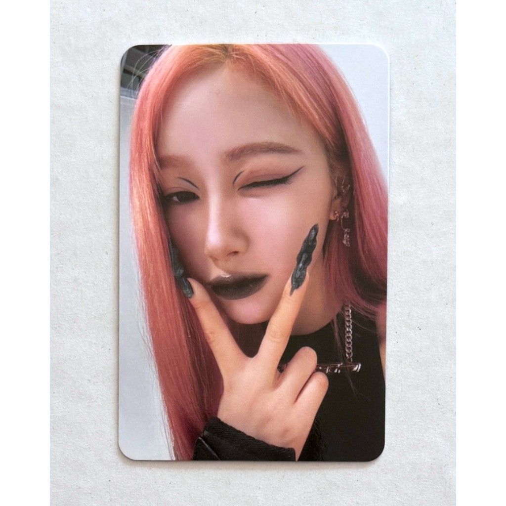 Aespa 5o Mini Álbum WHIPLASH Cartão Fotográfico Oficial Karina