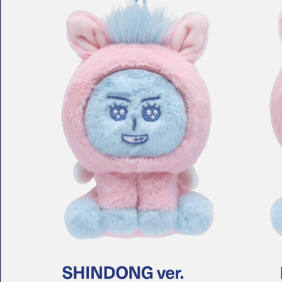 RED HARE JUNIOR DOLL KEY RING) SUPER JUNIOR 20th Anniversary Tour