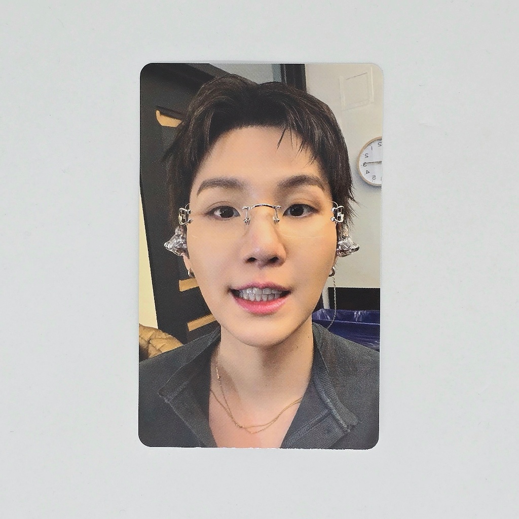 BTS WORLD TOUR ARIRANG IN BUSAN ALBUM PICKUP GIFT PHOTOCARD