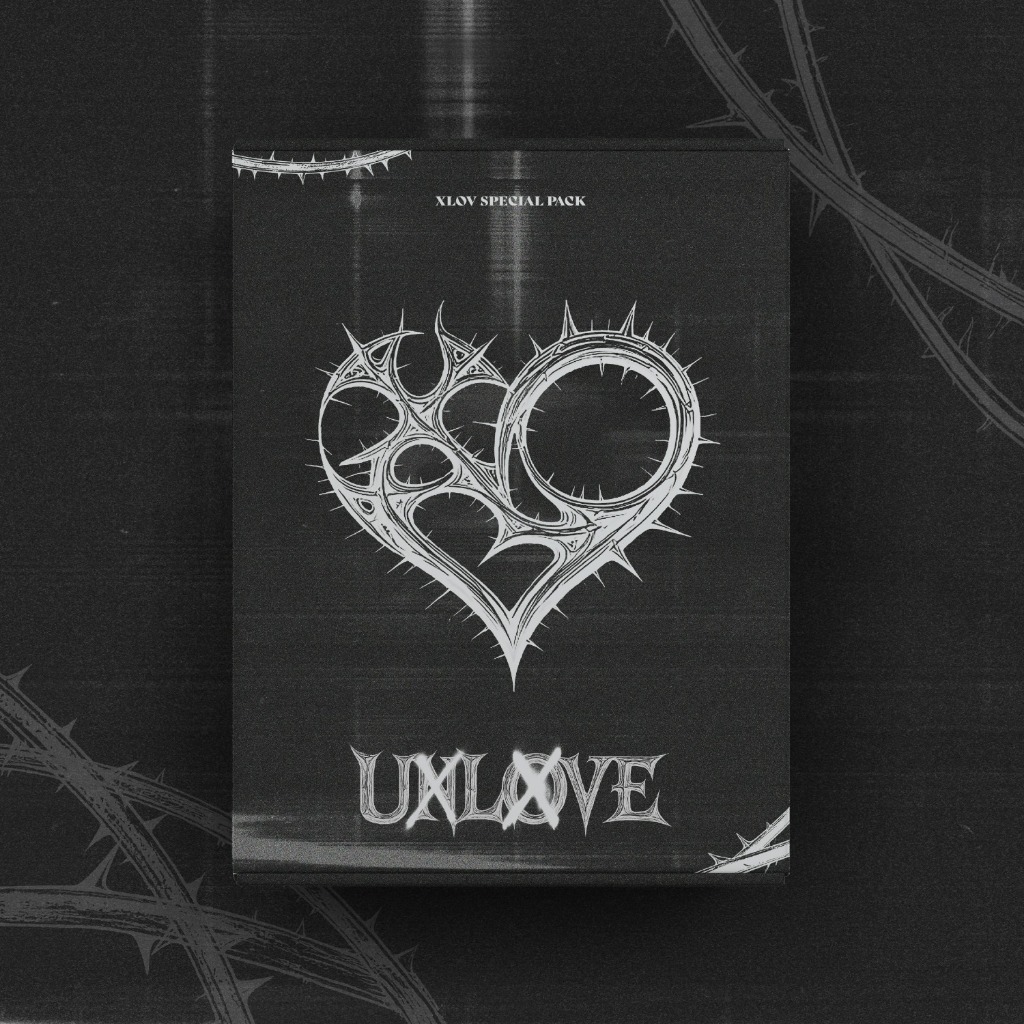 Special Pack) XLOV [UXLXVE] 1st Mini Album (14th Nov.2025