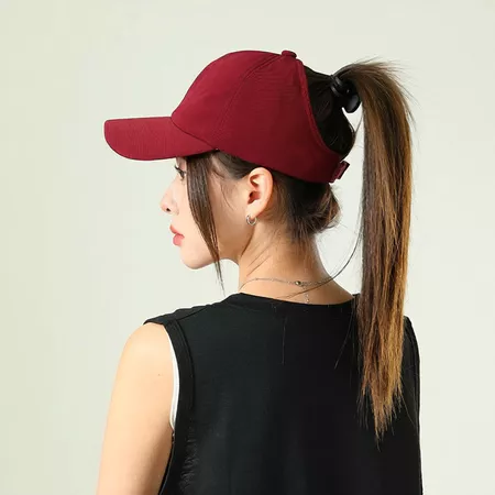 Boné feminino, moderno