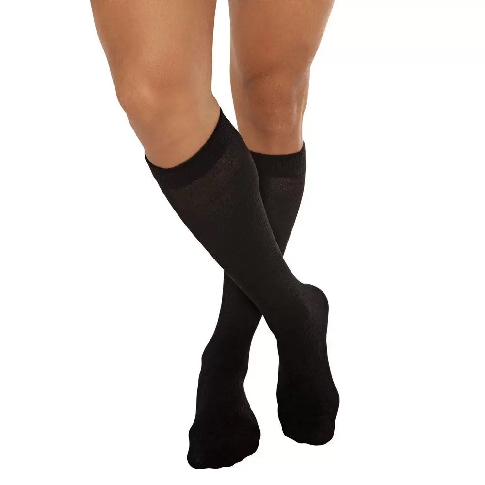 Meia Alta Compressão Kendall 3/4 Pós Cirúrgico/Varizes - PT