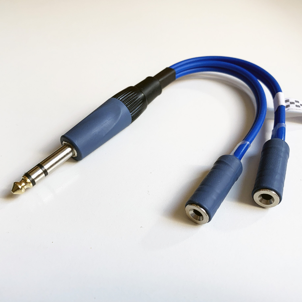 Adaptador P10 macho 2 femeas P2 Y ESTEREO 20 cm