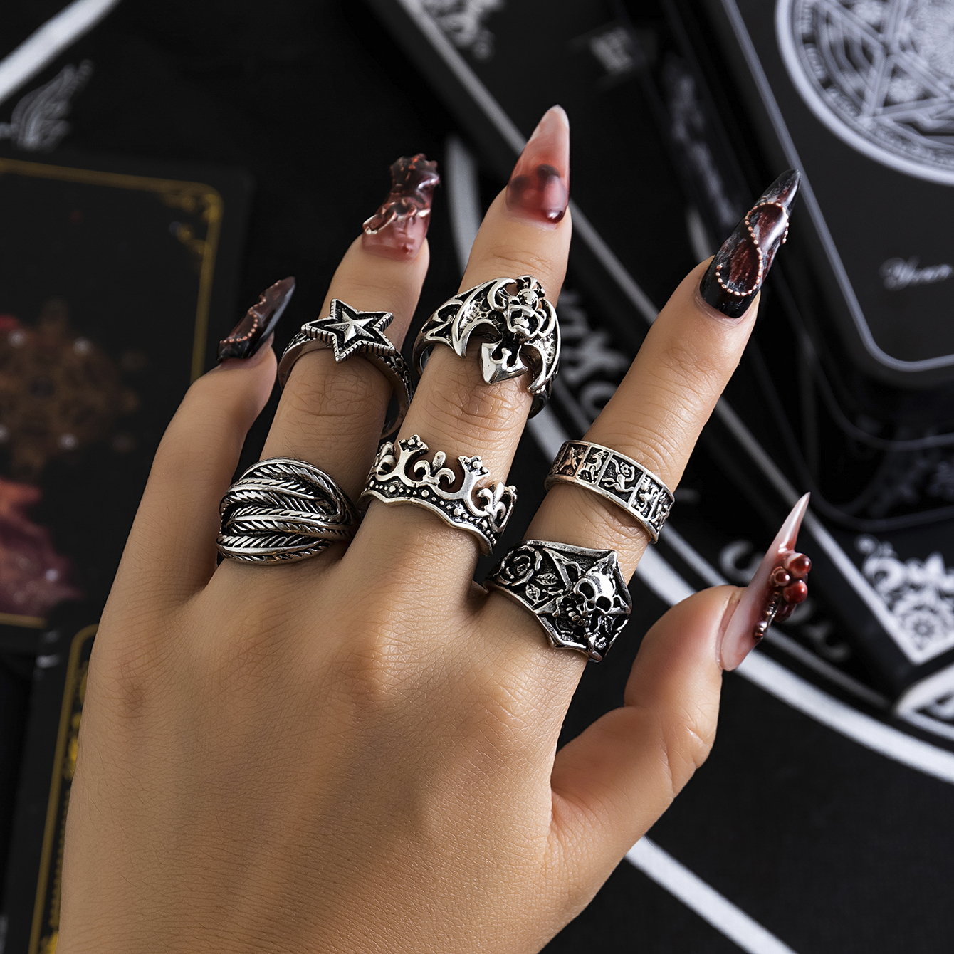 6 Pcs Vintage Viking Skull Finger Rings Set Para Mulheres/Homens Trendy Cool Boy Girl Street Acessórios Diários Na Mão 2024 Fashion Jewelry Presentes Masculinos/Femininos