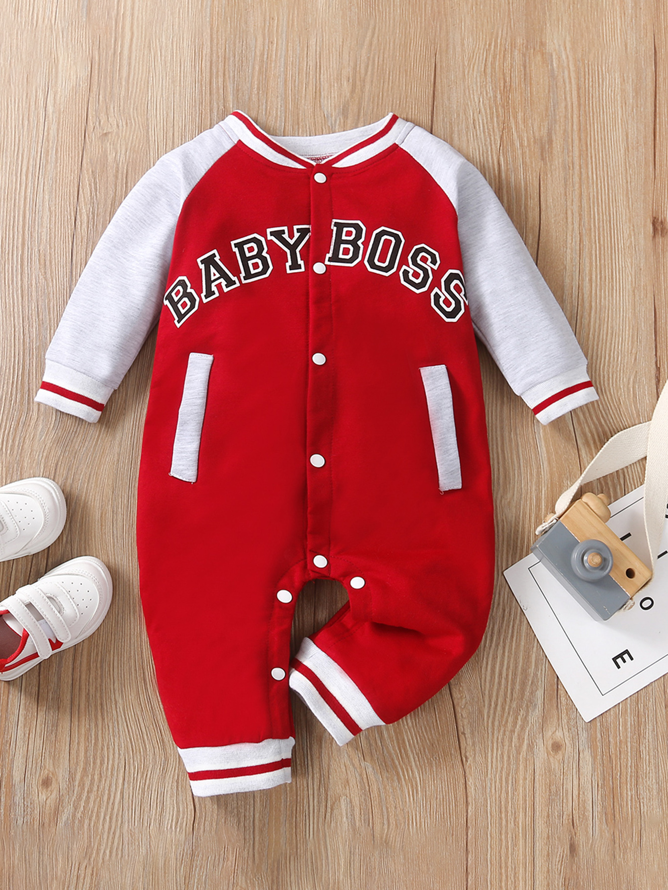 Primavera Outono Baby Fashion Baby Fashion Carta impressa Carta de manga comprida Macacão de pescoço redondo