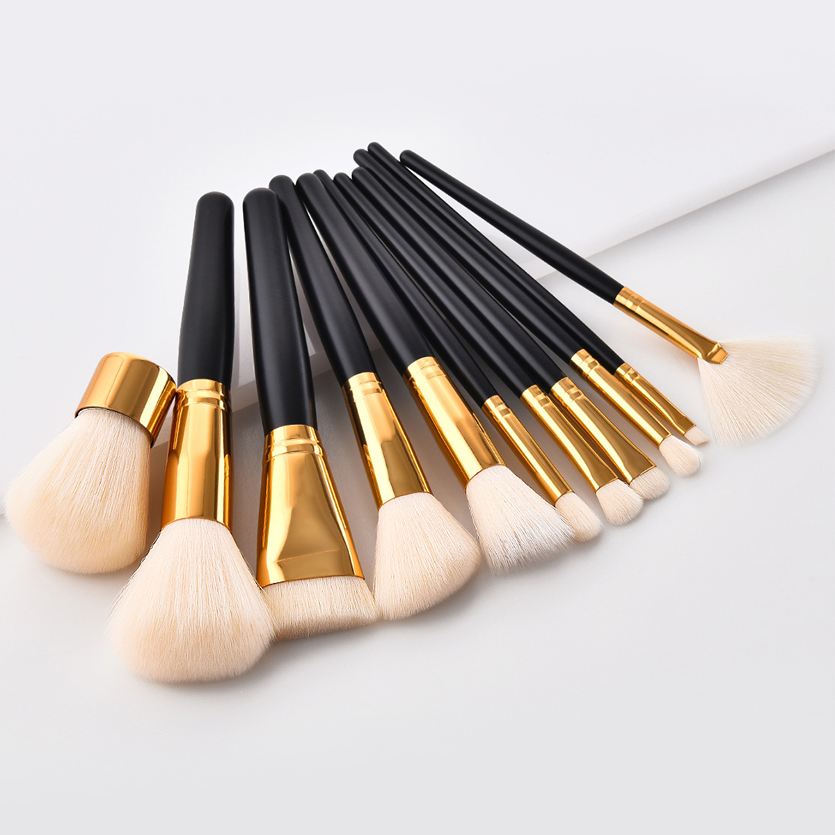 111 Escova Profissional Preta Escova de Maquiagem Estilo Clássico Inclui Base Escova Blush Escova em Pó Solta 163 Escova Fundadora Escova Brilhante Escova para Sombra dos Olhos Escova em Forma de Ventilador Escova para os Lábios Escova Corretiva Escova Co