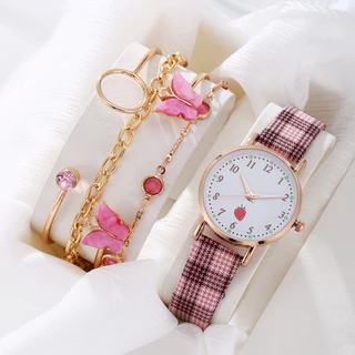 1 Estilo Menina Moda Moda Moda Menina Lindo Pequeno Padrão de Morango Estilo Simples Elegante Relógio de Quartzo Adequado para Festa Presentes de Aniversário + Conjunto de Quatro Peças de Jóias Borboleta