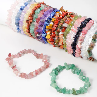 Uma Pulseira de Pedra Cristal Natural Triturada, Pulseira de Pedra Desmagnetizante Irregular, Pulseira de Pedra Triturada diy