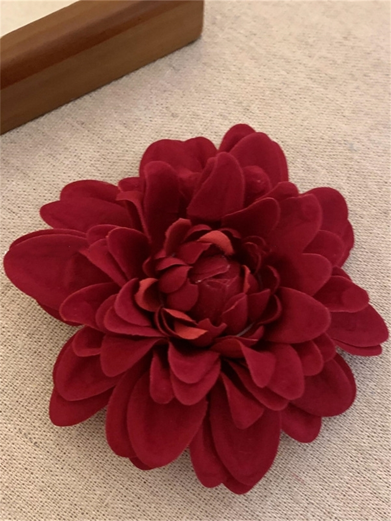 1 Damas Primavera Novo Estilo Retro Fresco Doce Simulação Feito a Mão Crisântemo y2k Grampo de Cabelo Acessórios de Cabelo Adequado para Férias à Beira-Mar Atmosfera Sinta Foto Clipe Cocar Acessórios de Cabelo