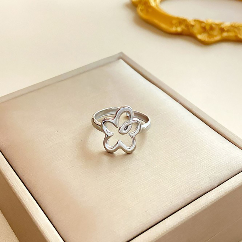 1pc Estilo Cool Style Simples e Único Anel de Aço Titânio com Flor Doce