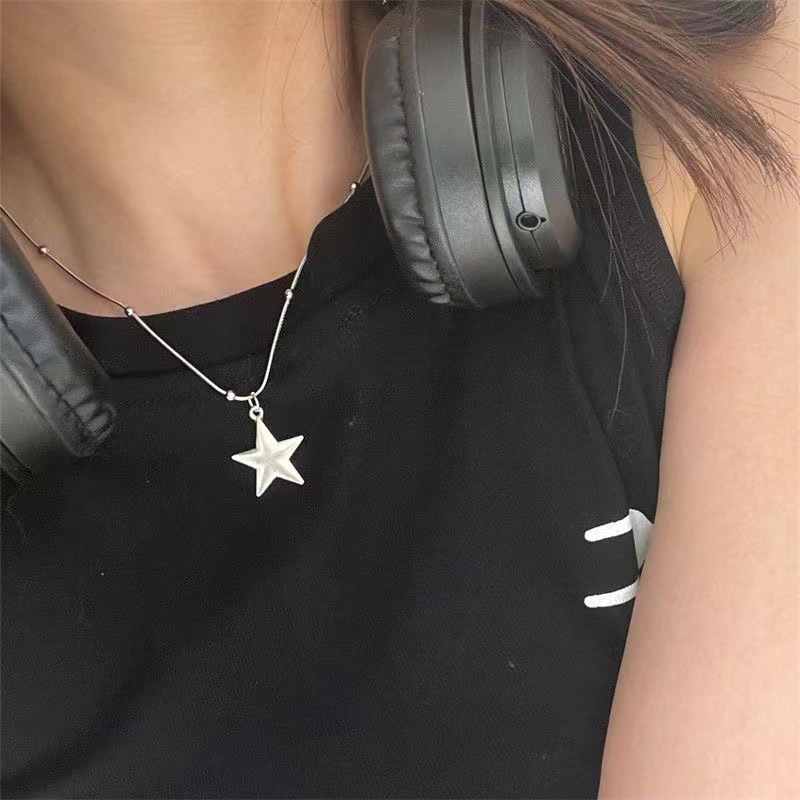 Cold Estilo irregular De Cinco Pontas De Estrela Pingente Colar Nicho Simples E Versátil Corrente De Titânio De Aço