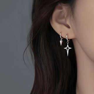 S925 Brincos assimétricos Cross Star Brincos assimétricos Cool Earrings Brincos Femininos Niche Brincos de Luxo Light Brincos Estilo Cool Style