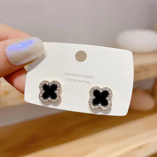 Brincos de Agulha S925 Prata com Diamante Quatro Folhas Trevo Fêmea Simples Frio Luxo Light High-End