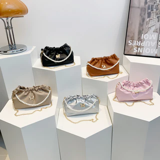 Bolsa para o verão feminina Pearl Bag Primavera Verão Moda feminina Bolsa simples com balde plissado para mensageiro